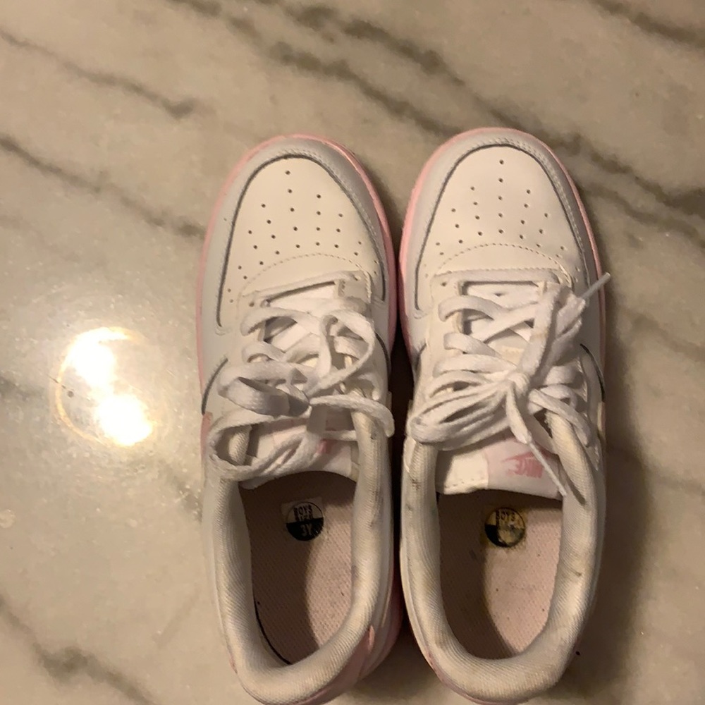 Girls Nike Air Force1